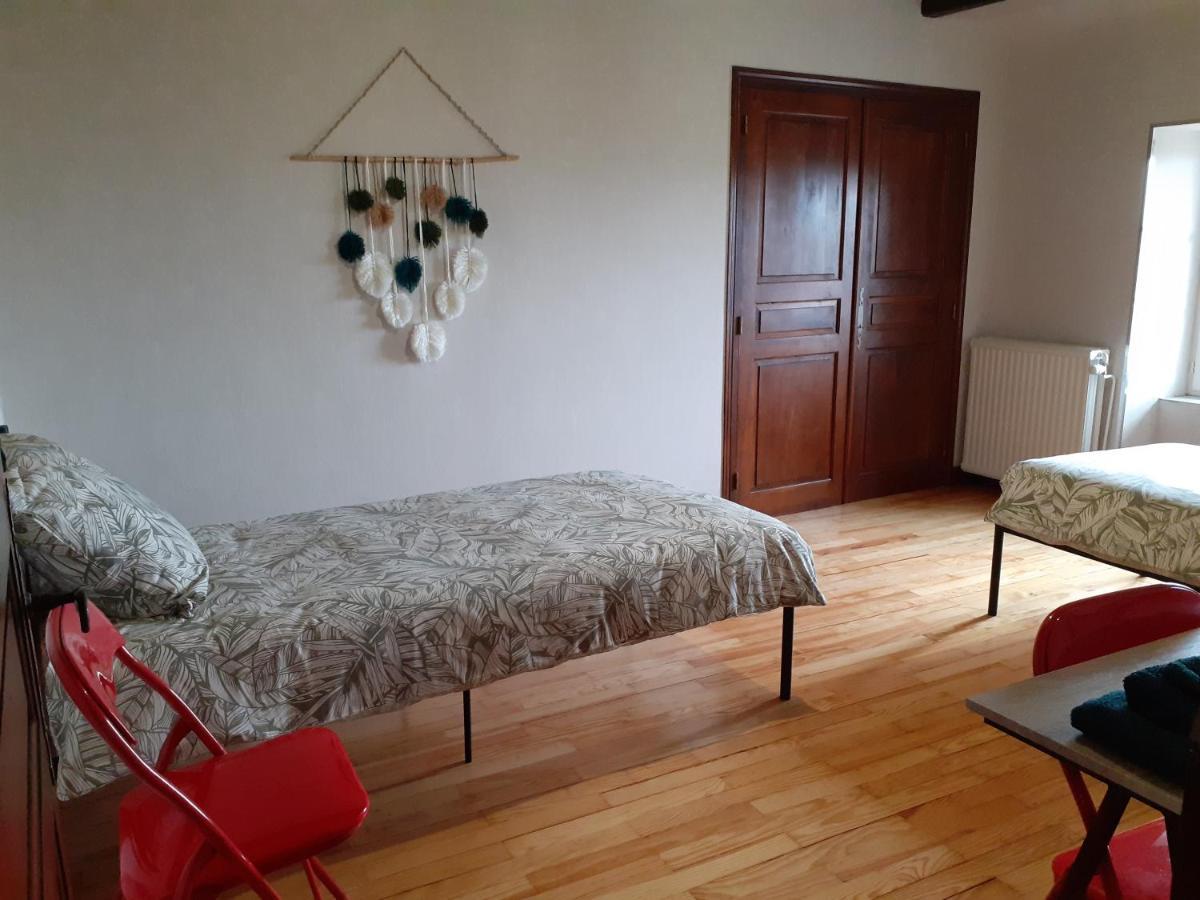 Maison Du Soleil Chez Isa Polignac  المظهر الخارجي الصورة