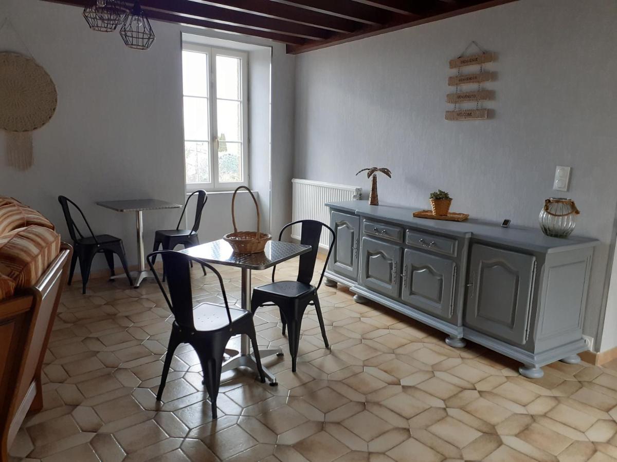 Maison Du Soleil Chez Isa Polignac  المظهر الخارجي الصورة