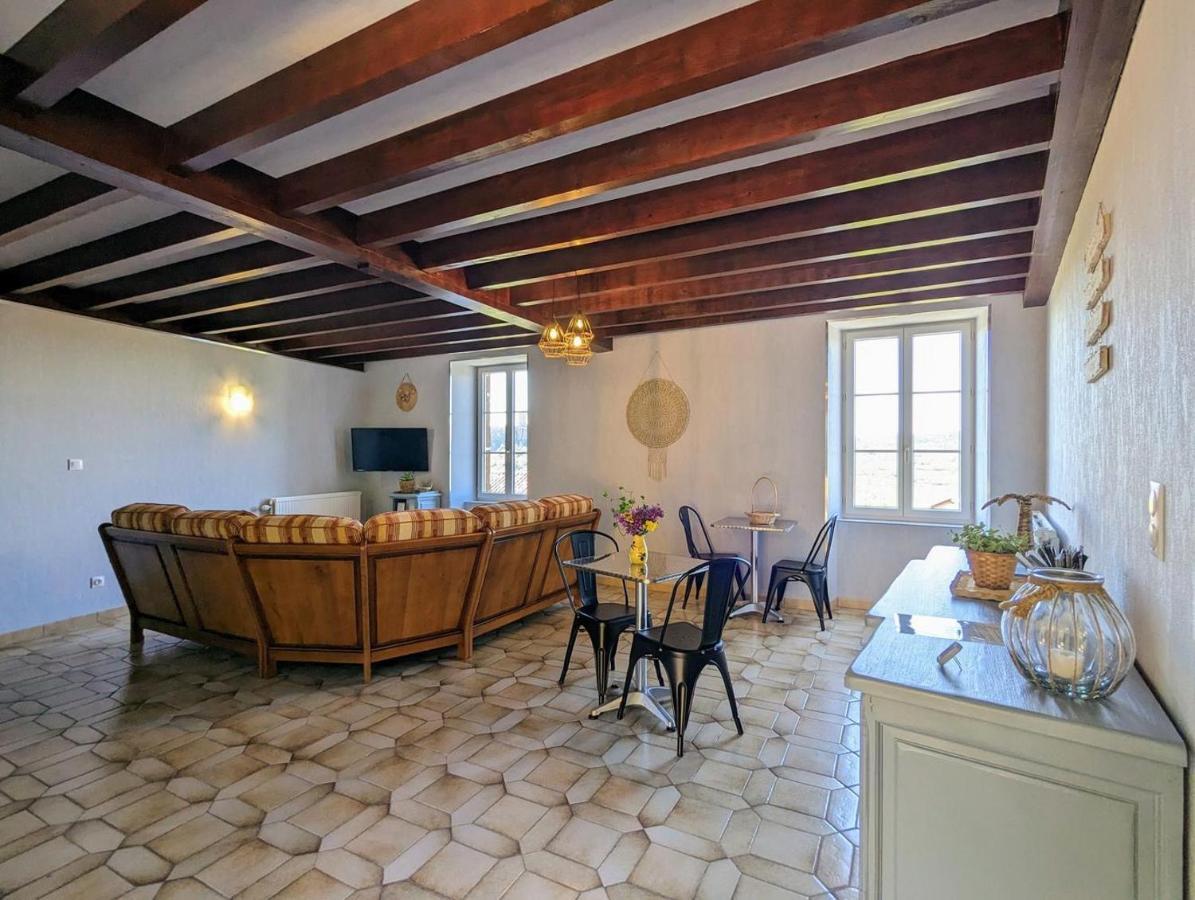 Maison Du Soleil Chez Isa Polignac  المظهر الخارجي الصورة