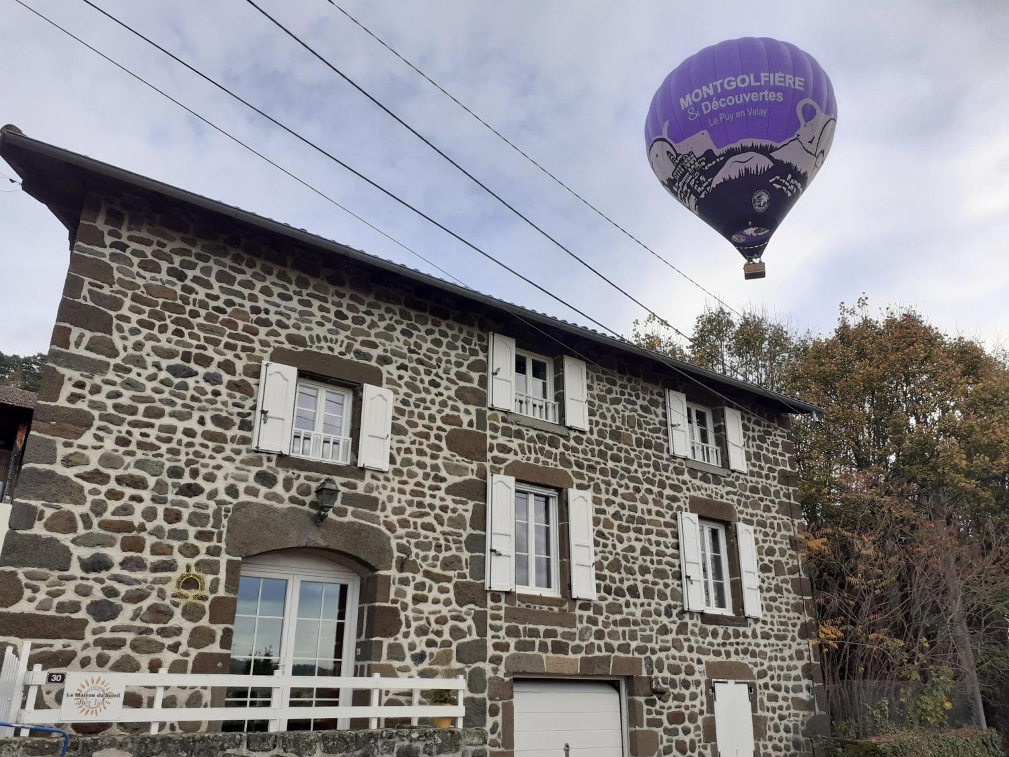 Maison Du Soleil Chez Isa Polignac  المظهر الخارجي الصورة